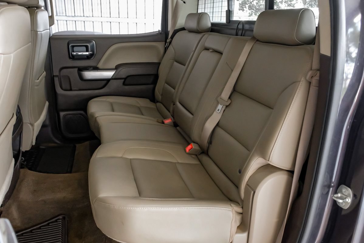 Used 2016 Chevrolet Silverado 2500 LTZ w/ Duramax Plus Package AWD/4WD image 36