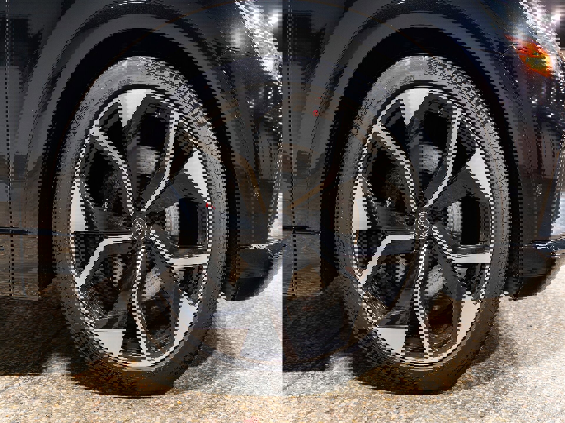 Used 2020 Audi SQ8 Prestige image 17