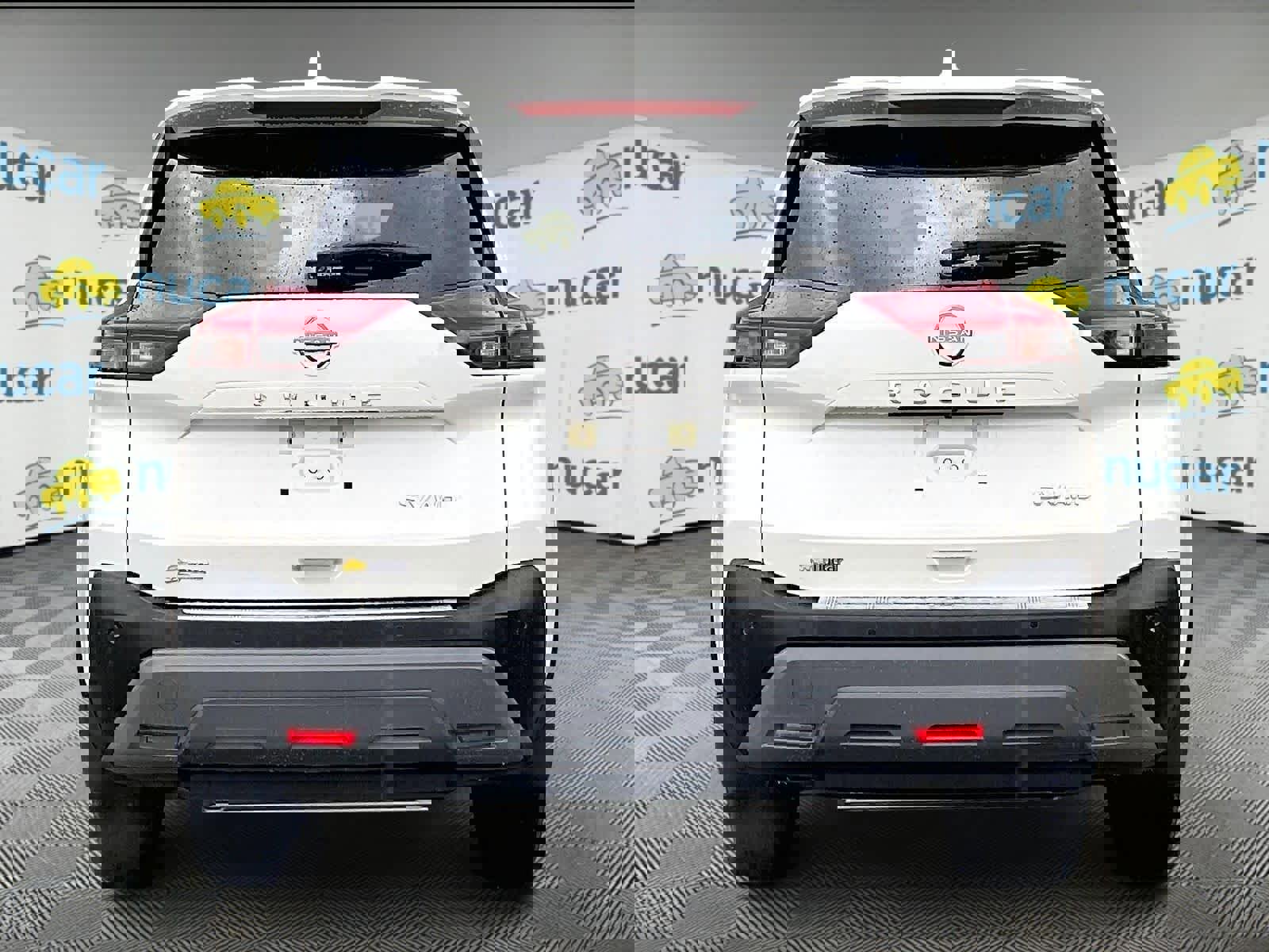 Used 2023 Nissan Rogue SV AWD/4WD image 5