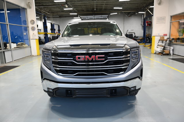 New 2026 GMC Sierra 1500 SLT AWD/4WD image 2
