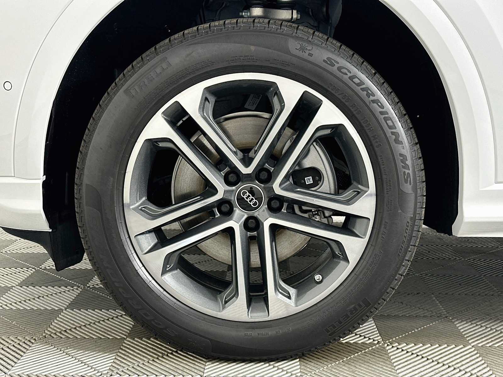 New 2026 Audi Q5 Premium AWD/4WD image 29