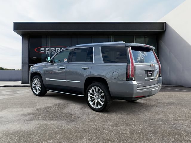 Used 2020 Cadillac Escalade Luxury AWD/4WD image 3