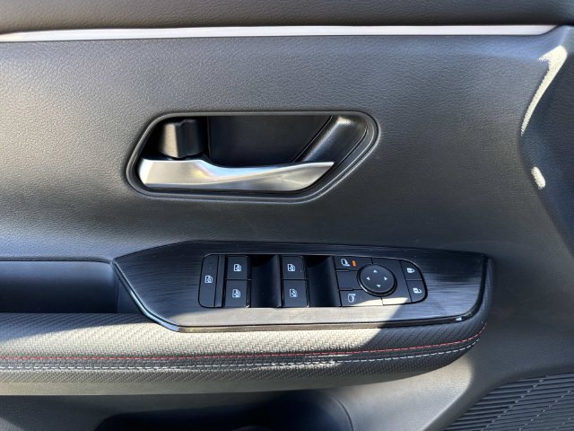 New 2027 Nissan Kicks SR FWD image 22