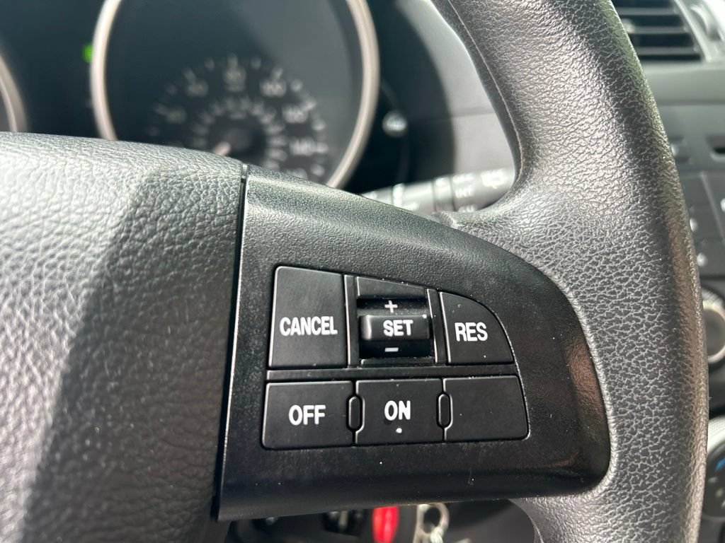 Used 2014 MAZDA MAZDA5 Sport FWD image 16