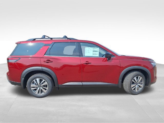 New 2026 Nissan Pathfinder SL FWD image 8