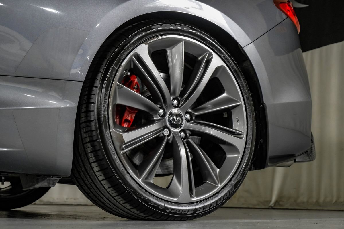 Used 2018 INFINITI Q60 Red Sport 400 w/ Sensory Package 3.0T Sport RWD image 49