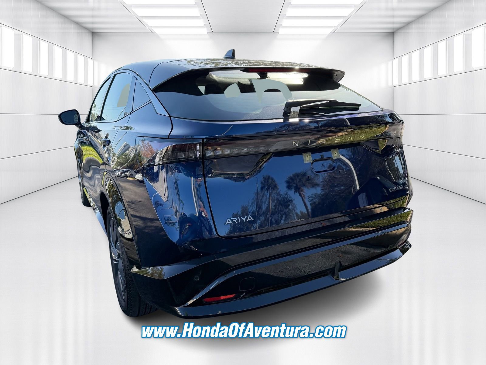 Used 2023 Nissan Ariya FWD image 5