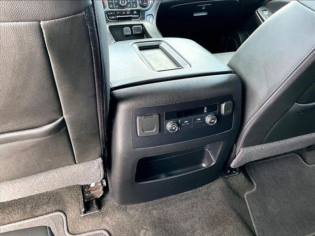 Used 2018 Chevrolet Suburban LT w/ Max Trailering Package RWD image 27