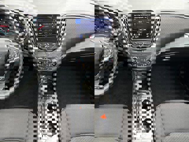 Used 2022 Chevrolet Malibu LT image 17