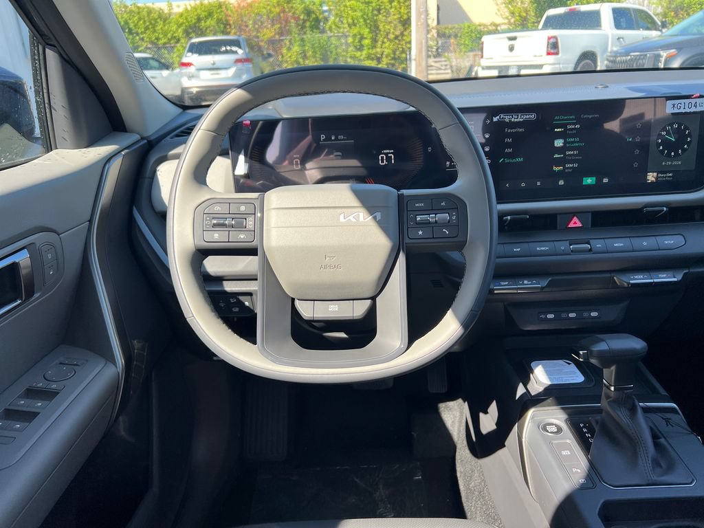 New 2027 Kia Seltos EX w/ EX Panoramic Sunroof Package FWD image 16
