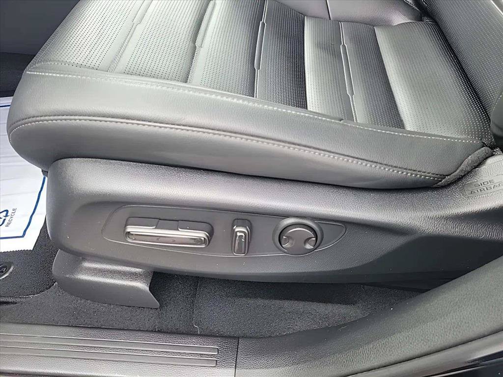 Used 2024 Honda CR-V EX-L image 16