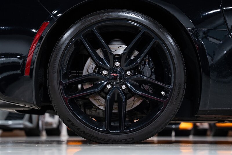 Used 2017 Chevrolet Corvette Stingray Coupe w/ Z51 1LT w/ Battery Protection Package RWD image 44