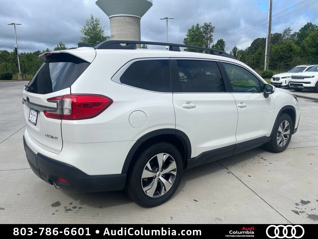 Used 2025 Subaru Ascent Premium AWD/4WD image 3