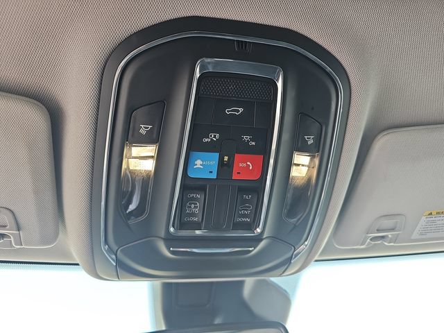 Used 2023 Jeep Grand Cherokee L Laredo w/ Luxury Tech Group I AWD/4WD image 35