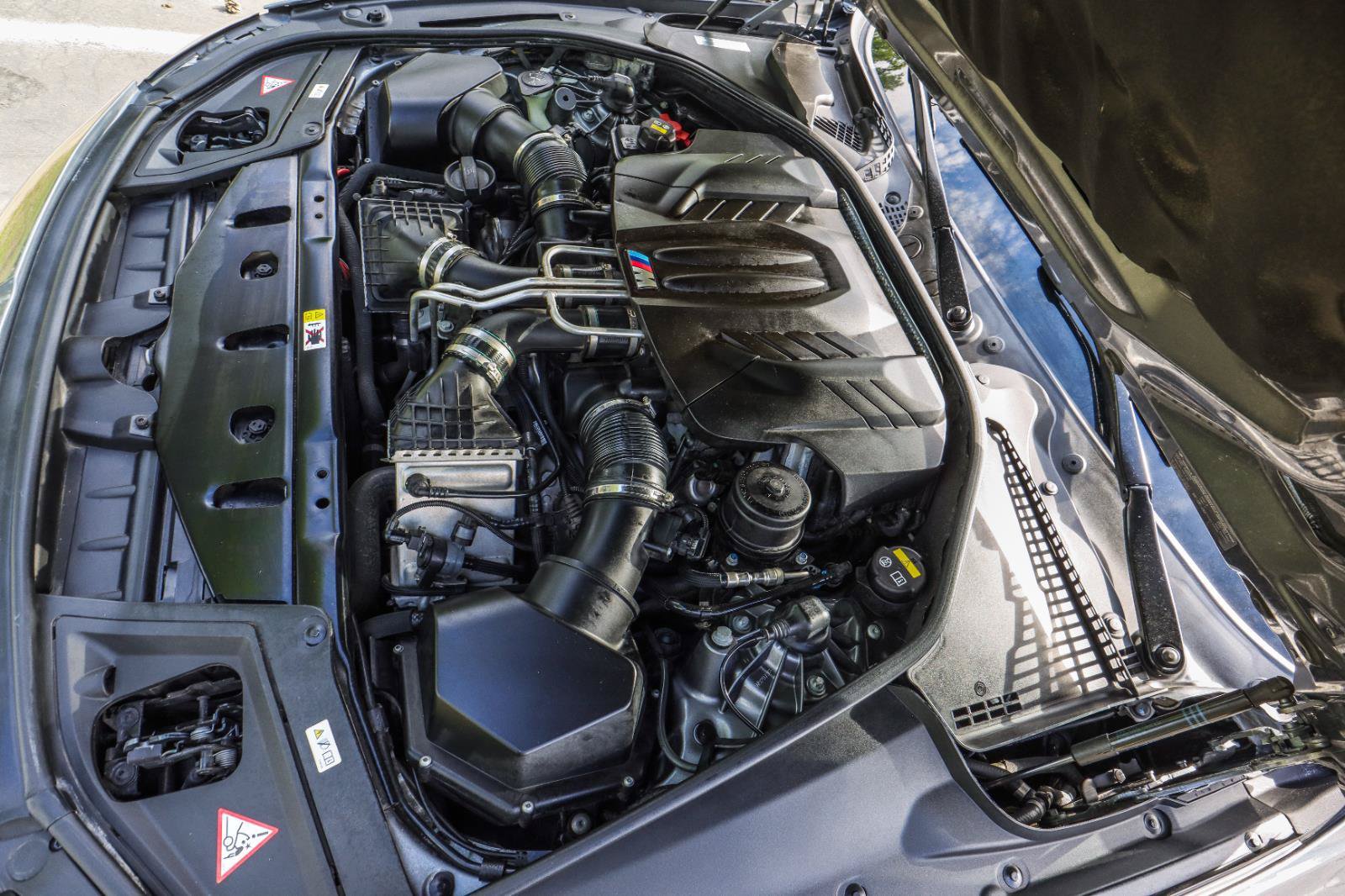 Used 2015 BMW M5 RWD image 22