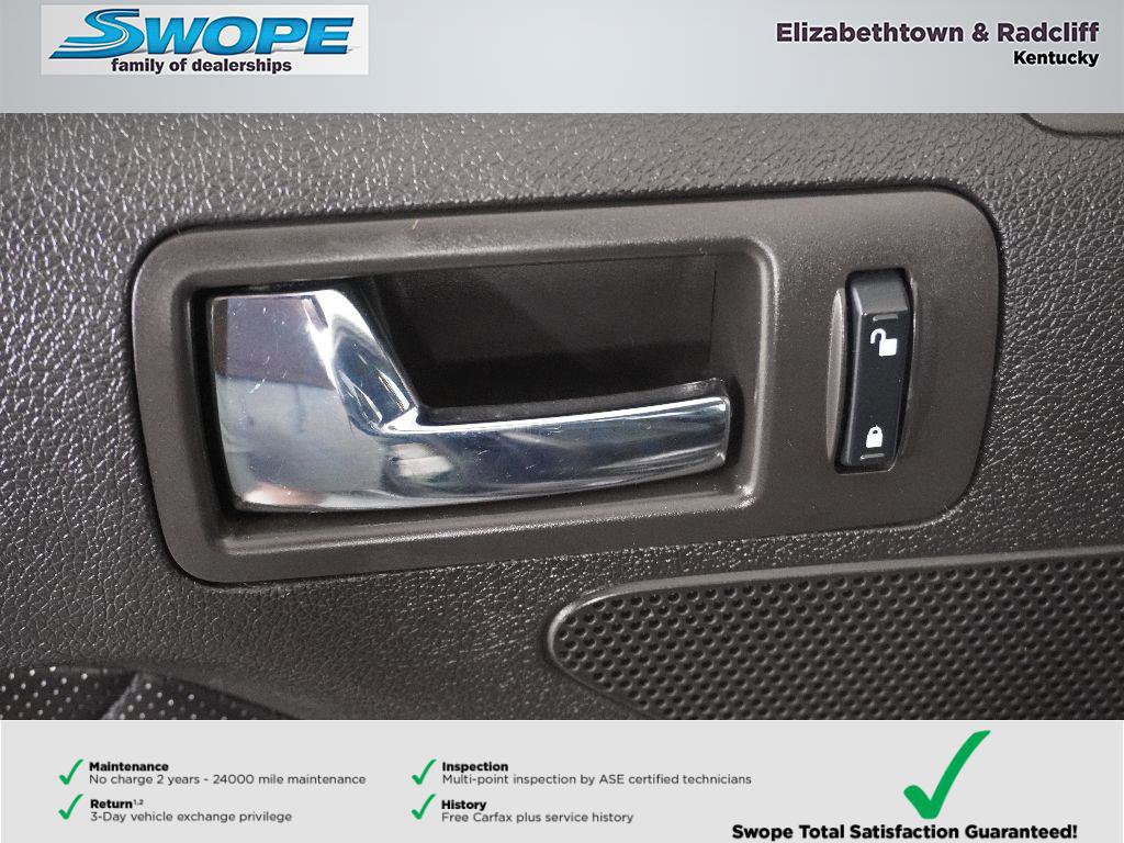 Used 2010 Ford Mustang Coupe image 13