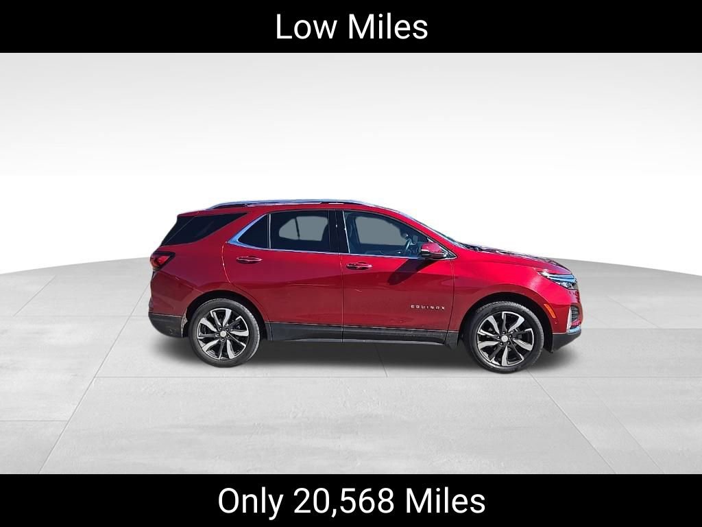 Used 2023 Chevrolet Equinox Premier image 2