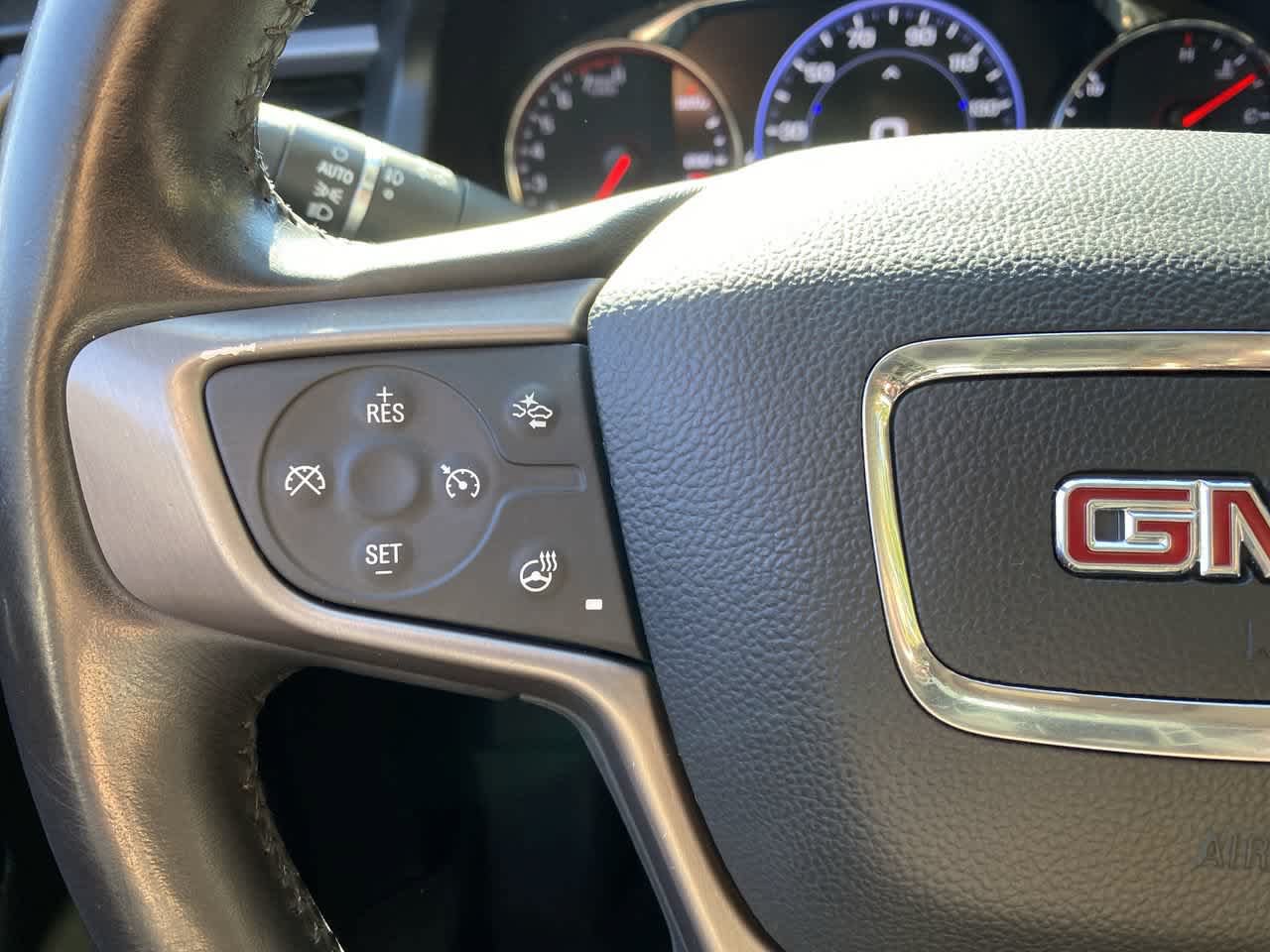 Used 2021 GMC Acadia AT4 w/ Technology Package AWD/4WD image 20