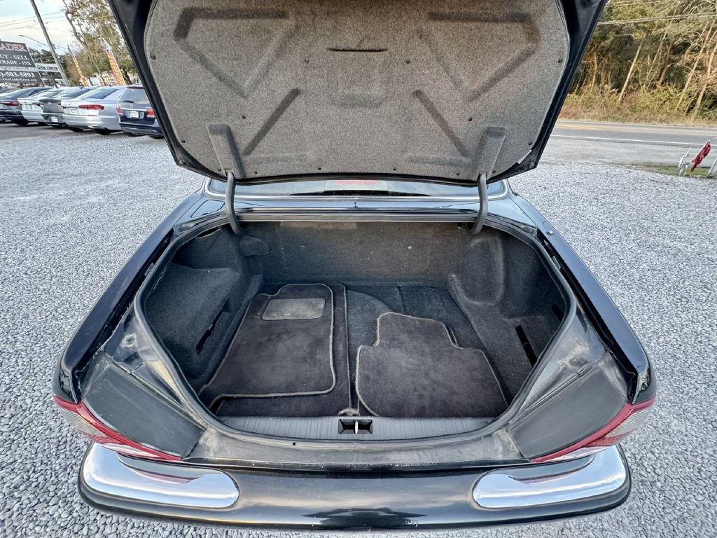 Used 1998 Jaguar XJ8 RWD image 12