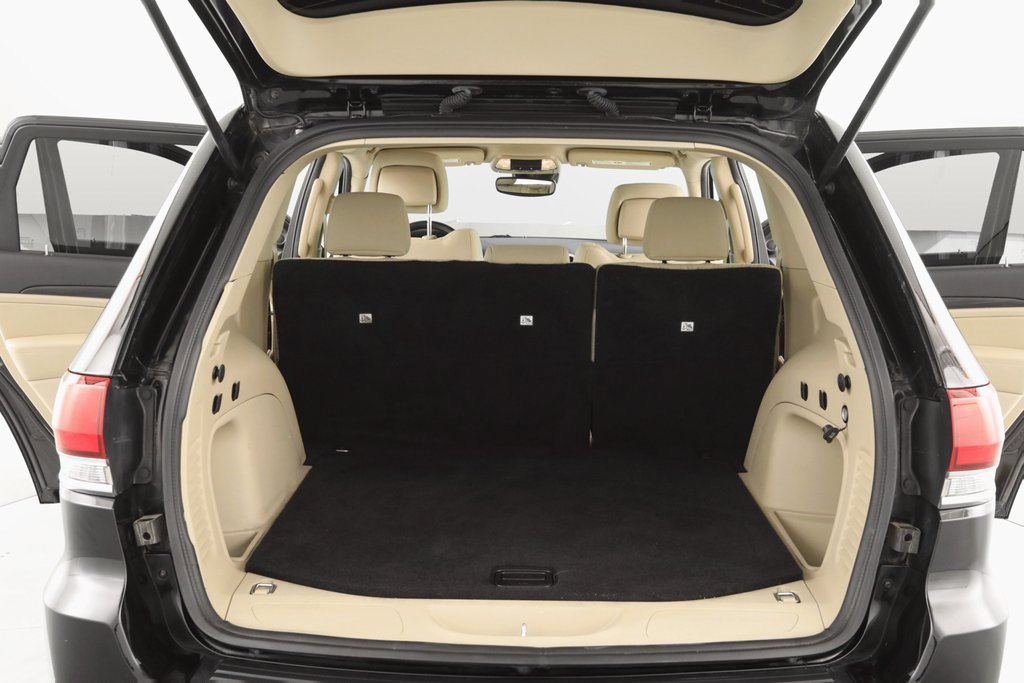 Certified 2021 Jeep Grand Cherokee Laredo image 14