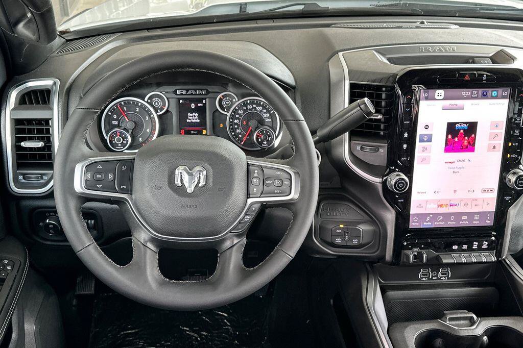 New 2026 RAM 2500 Big Horn AWD/4WD image 13