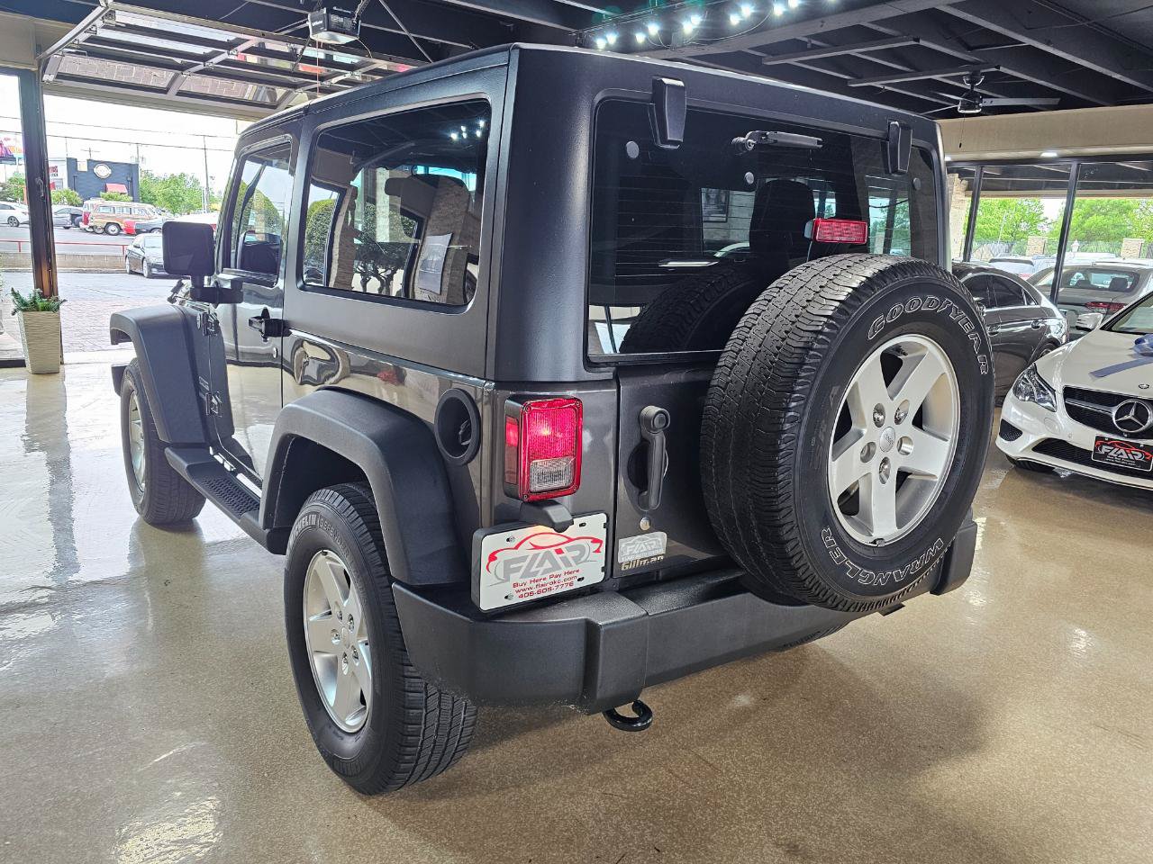 Used 2016 Jeep Wrangler Sport AWD/4WD image 5