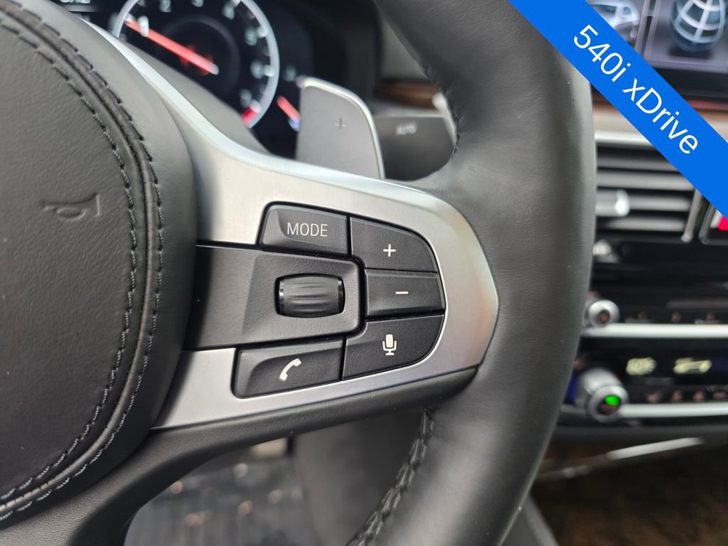 Used 2019 BMW 540i xDrive w/ M Sport Package AWD/4WD image 20