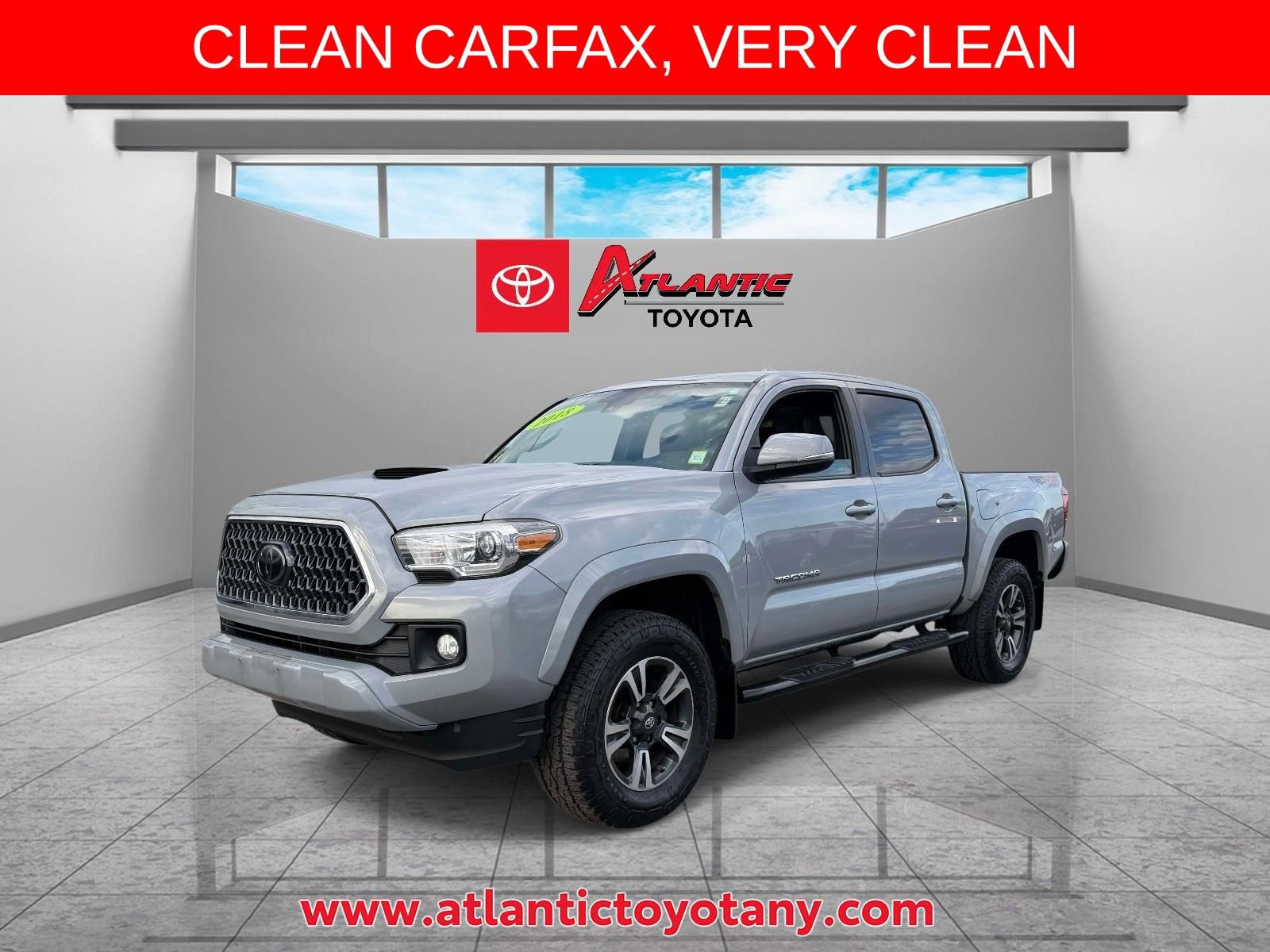 Used 2018 Toyota Tacoma TRD Sport AWD/4WD image 4