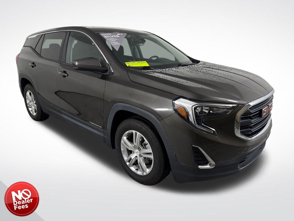 Used 2020 GMC Terrain SLE image 1