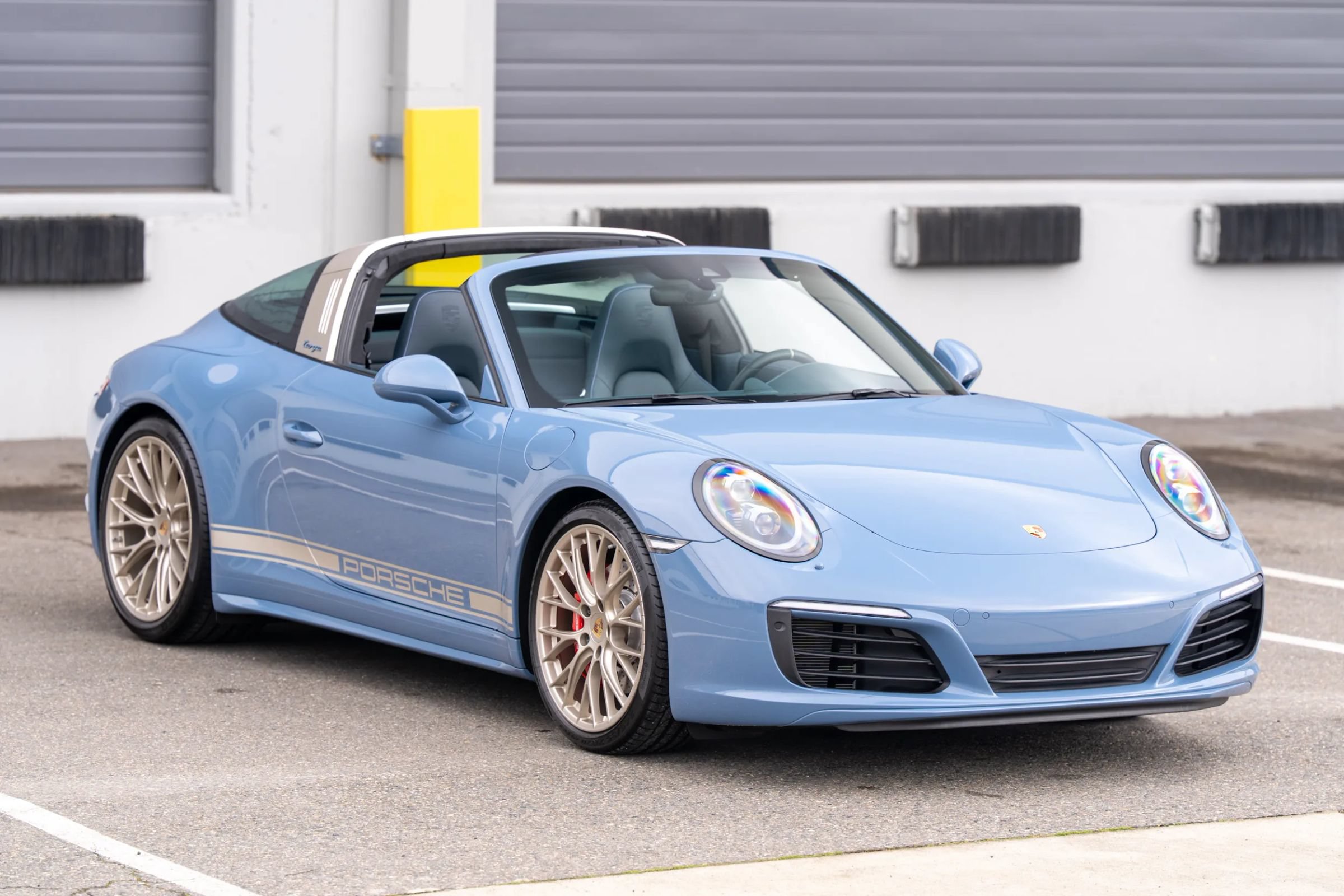 Used 2017 Porsche 911 Targa 4S AWD/4WD image 22