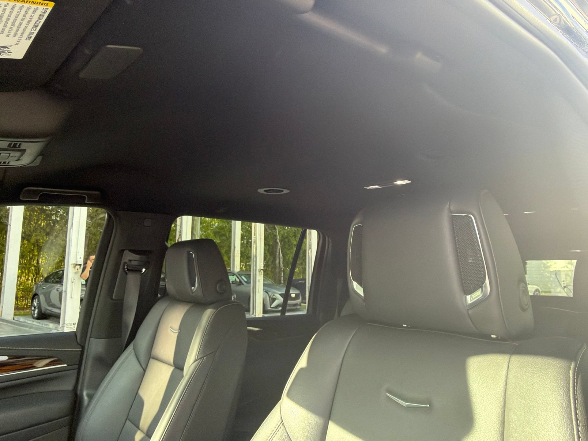 Certified 2022 Cadillac Escalade ESV Luxury RWD image 15