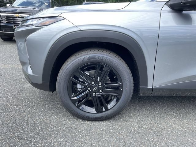 New 2026 Chevrolet Trax ACTIV w/ Sunroof Package FWD image 10
