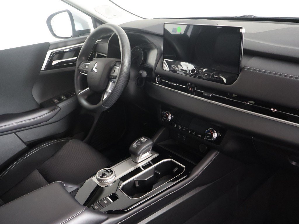 New 2026 Mitsubishi Outlander ES AWD/4WD image 27