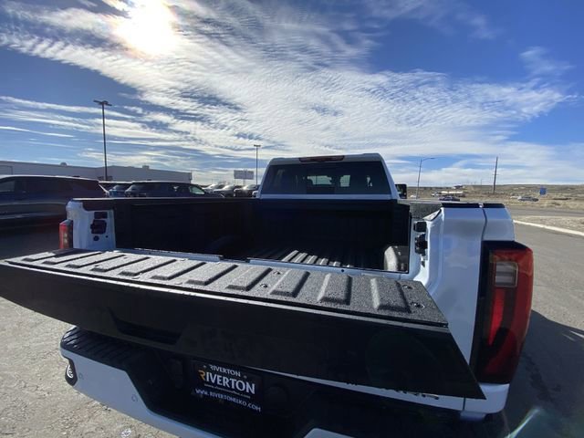 New 2026 GMC Sierra 3500 Denali Ultimate AWD/4WD image 24