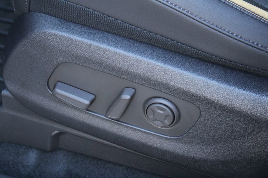 New 2026 Kia Carnival FWD image 27