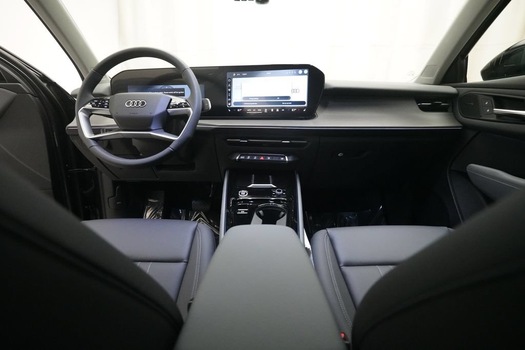 New 2026 Audi Q3 quattro 2.0T AWD/4WD image 5