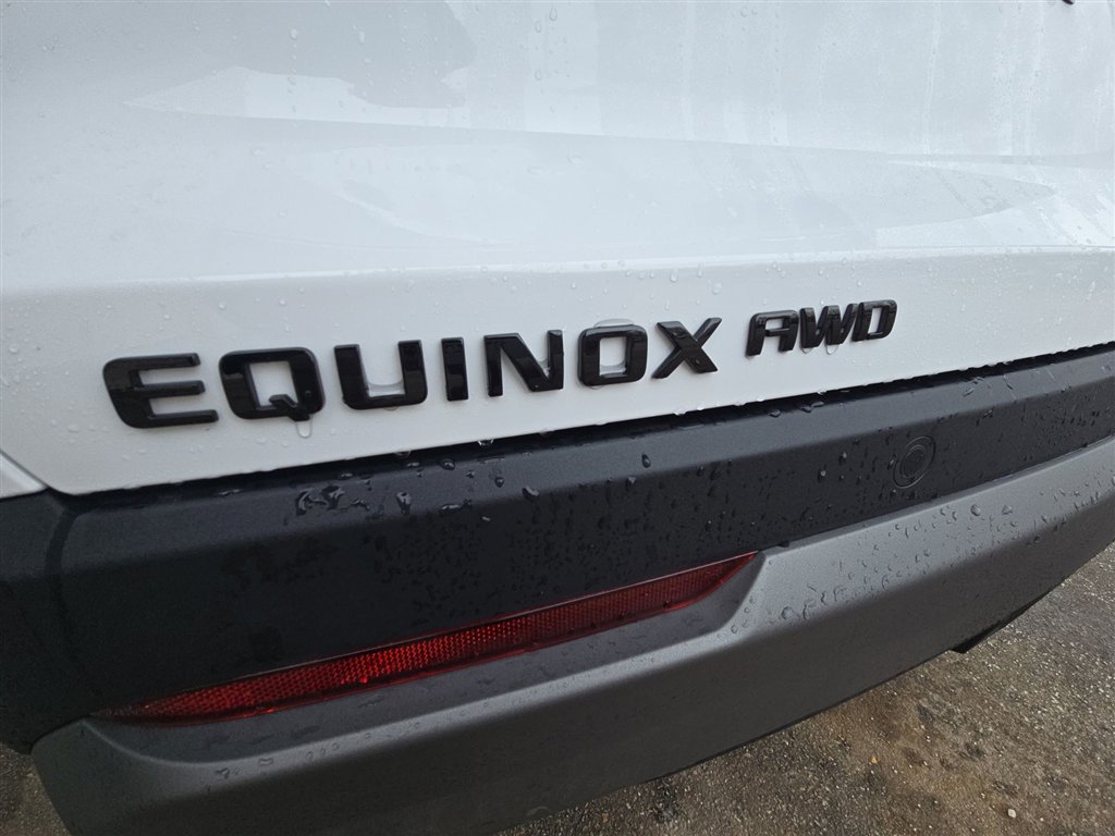 New 2026 Chevrolet Equinox LT image 30