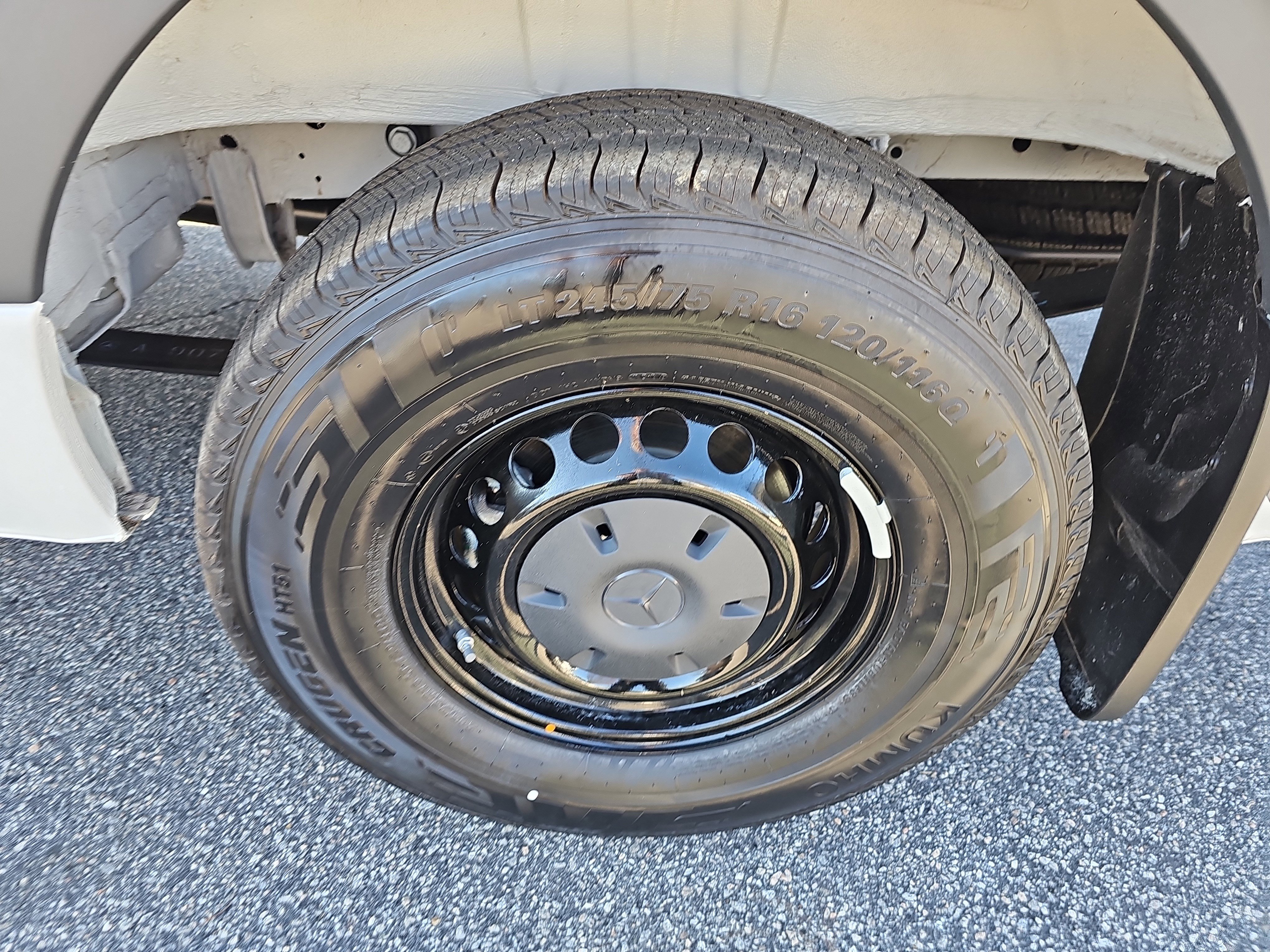 New 2025 Mercedes-Benz Sprinter 2500 image 34