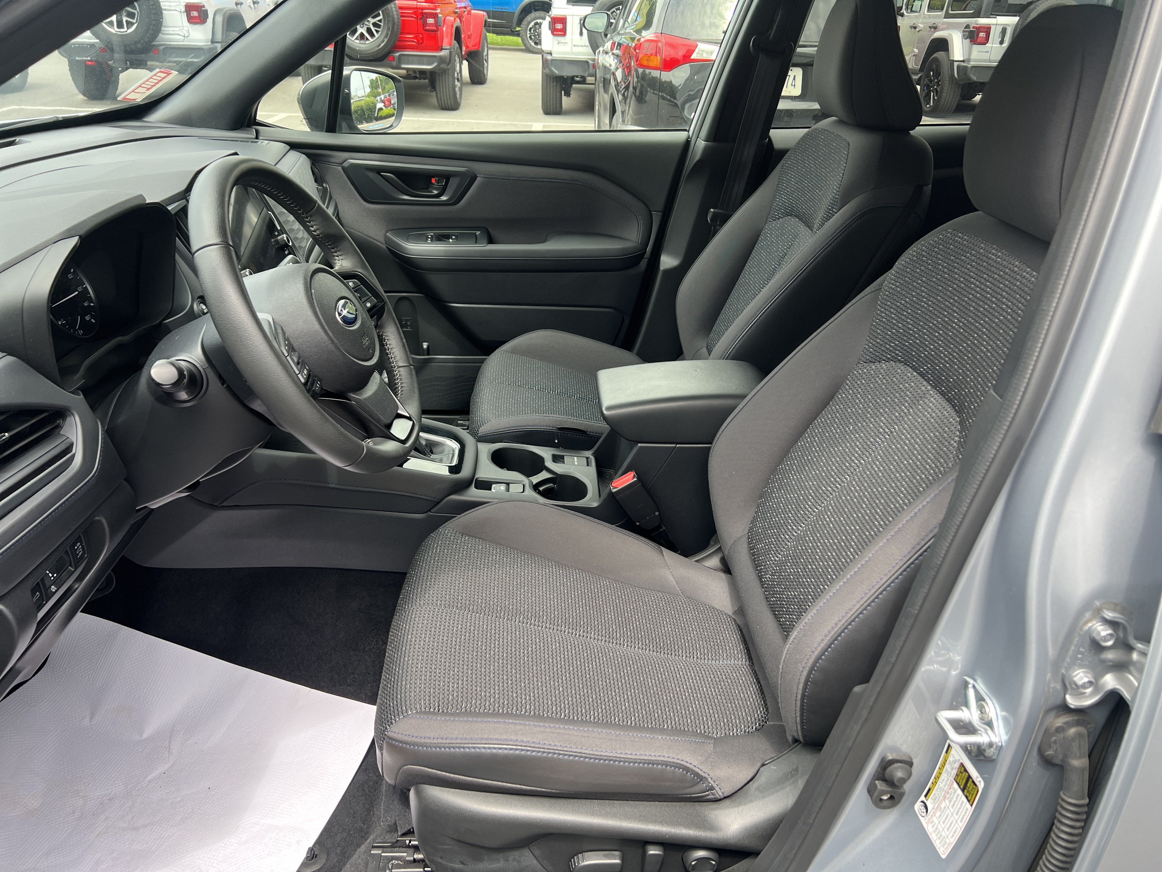 Used 2025 Subaru Forester Premium w/ Convenience Package #1 AWD/4WD image 13