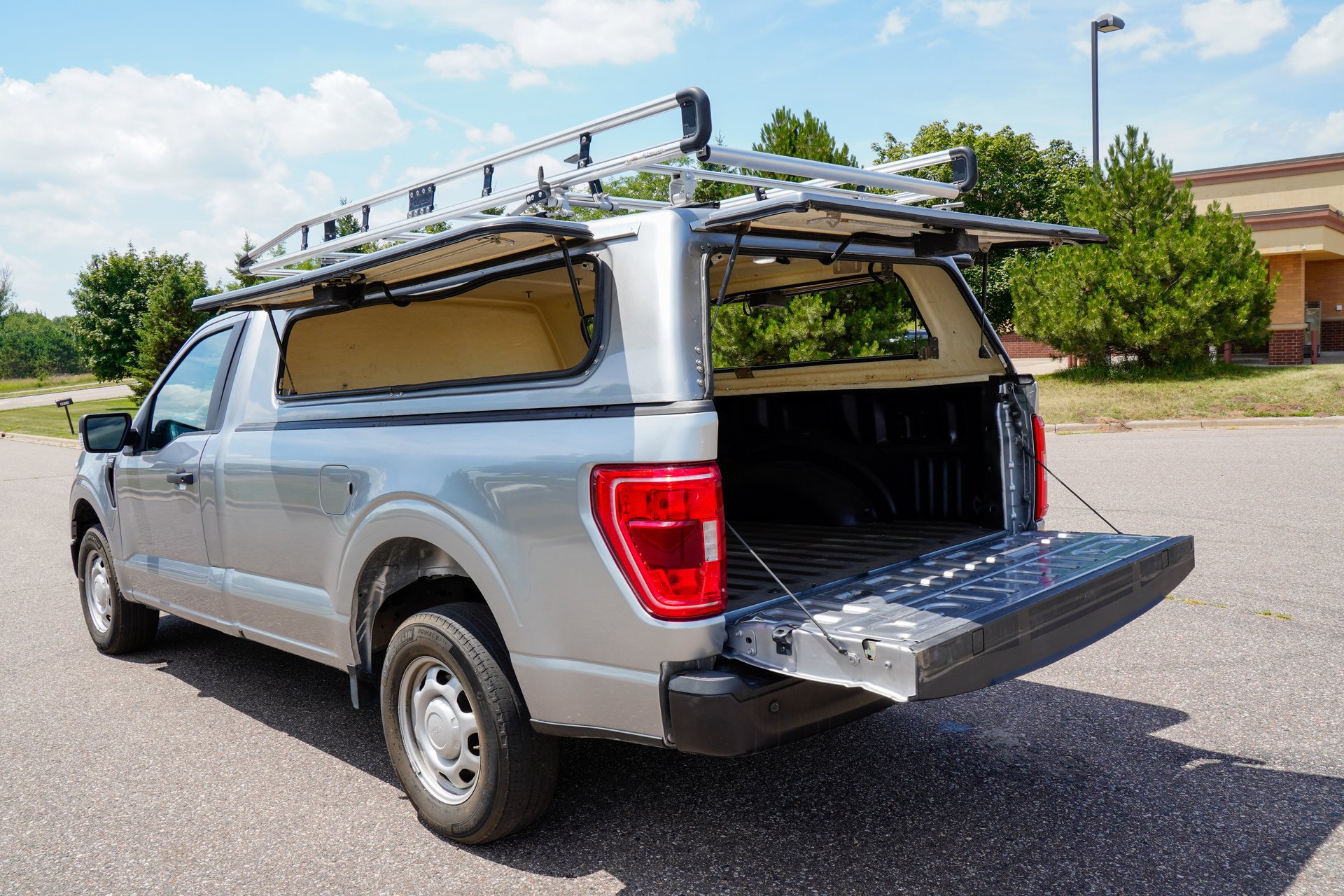 Used 2022 Ford F150 XL w/ Equipment Group 101A High RWD image 29