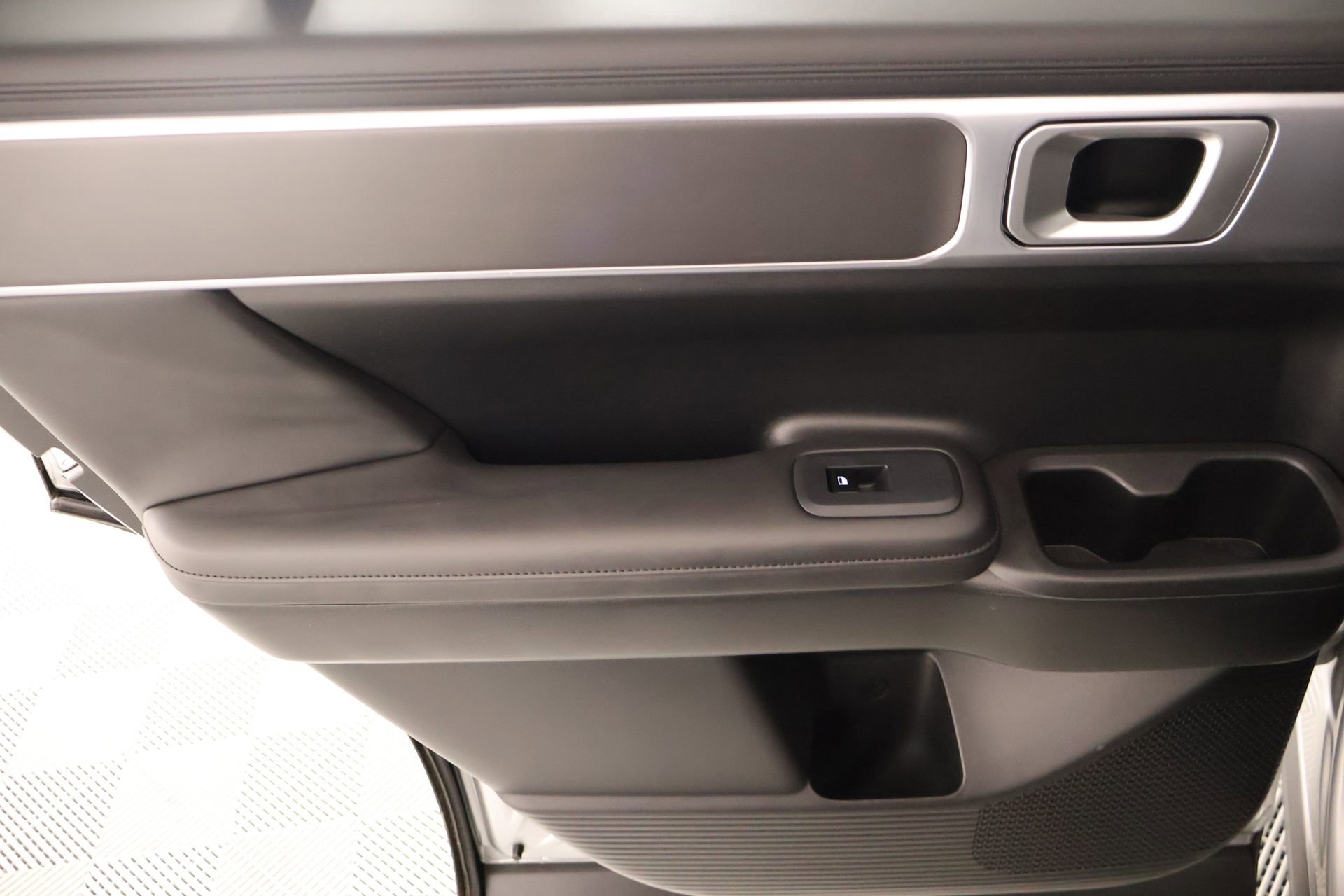 Used 2025 Hyundai Santa Fe XRT image 19