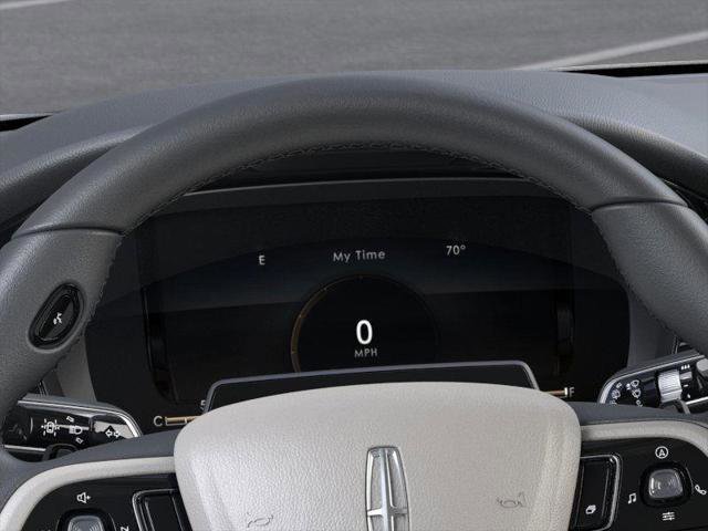 New 2025 Lincoln Corsair AWD image 13