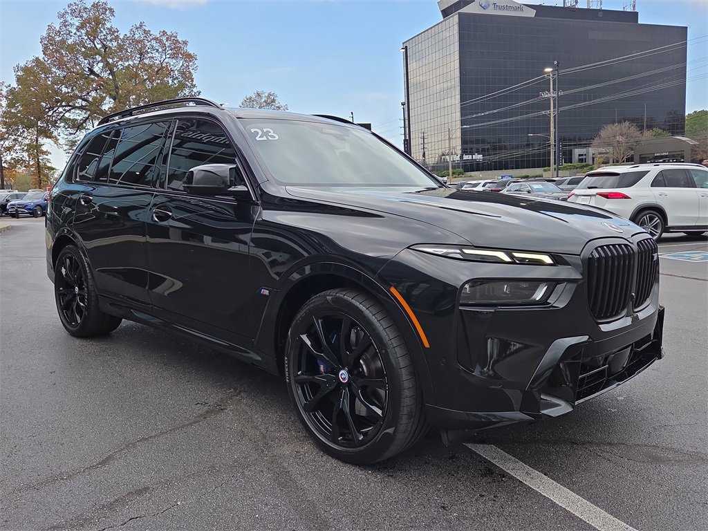 Used 2023 BMW X7 M60i w/ Executive Package image 7