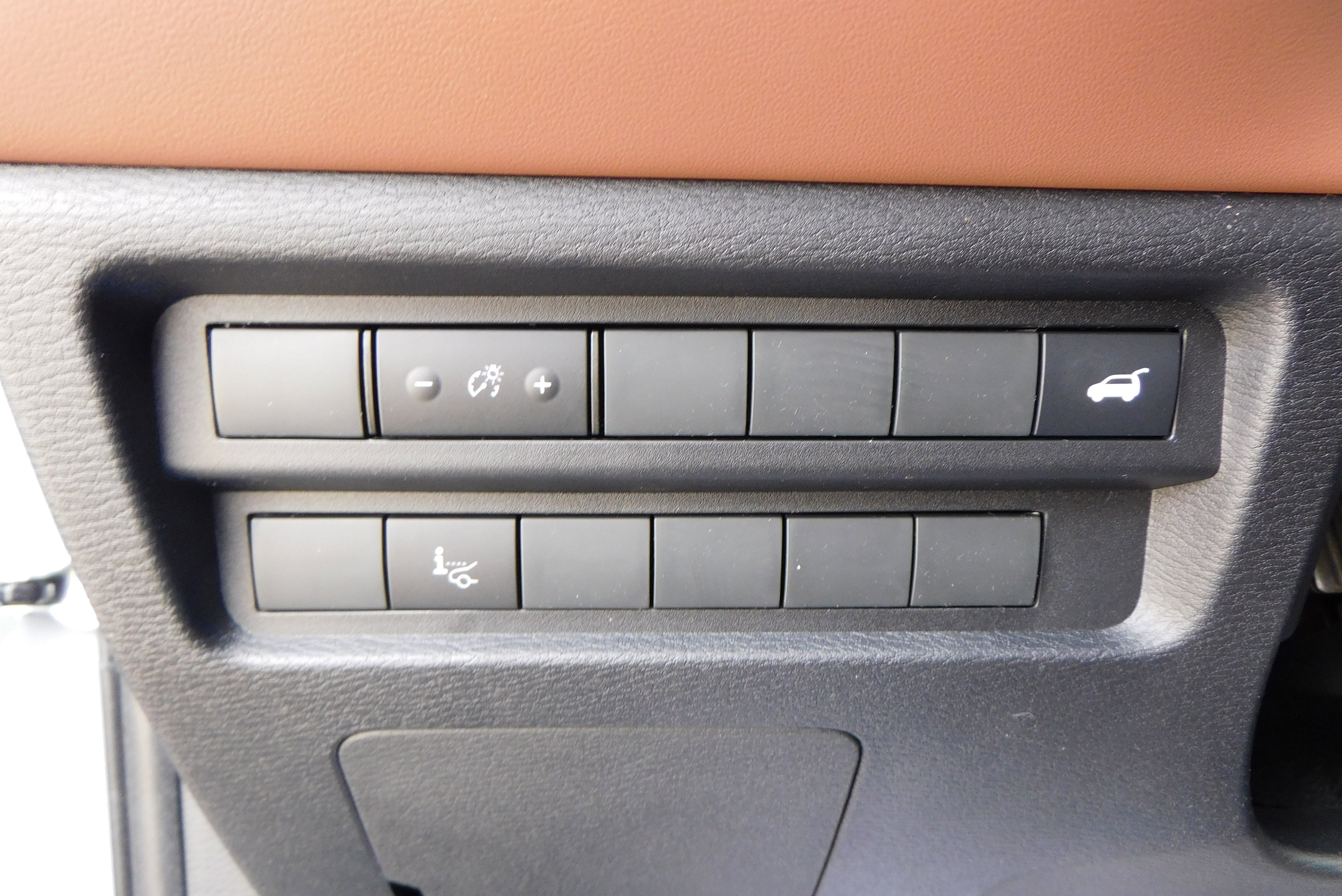 Used 2025 Mitsubishi Outlander SEL image 16