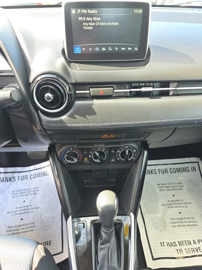 Used 2017 Toyota Yaris iA FWD image 15