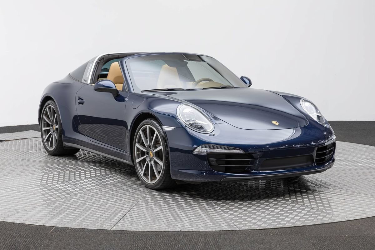 Used 2015 Porsche 911 Targa 4 AWD/4WD image 4