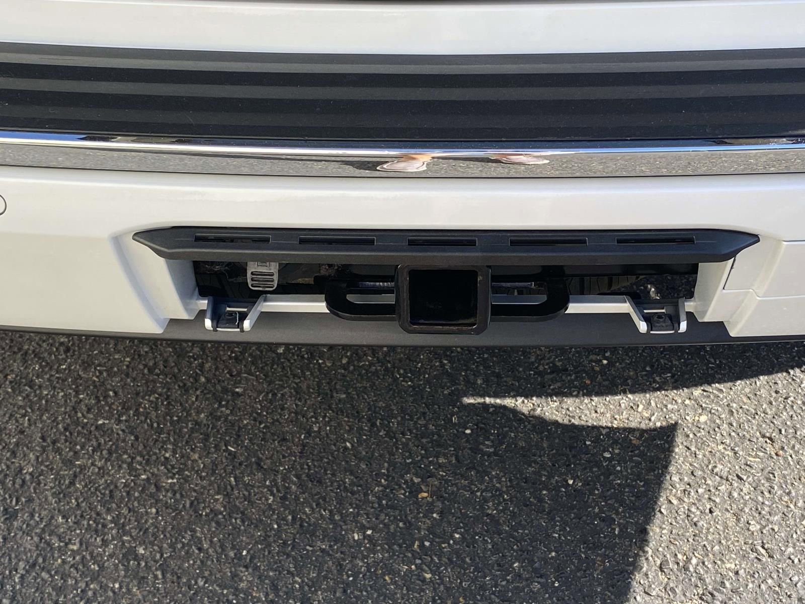 Used 2019 GMC Yukon Denali w/ Denali Ultimate Package AWD/4WD image 10