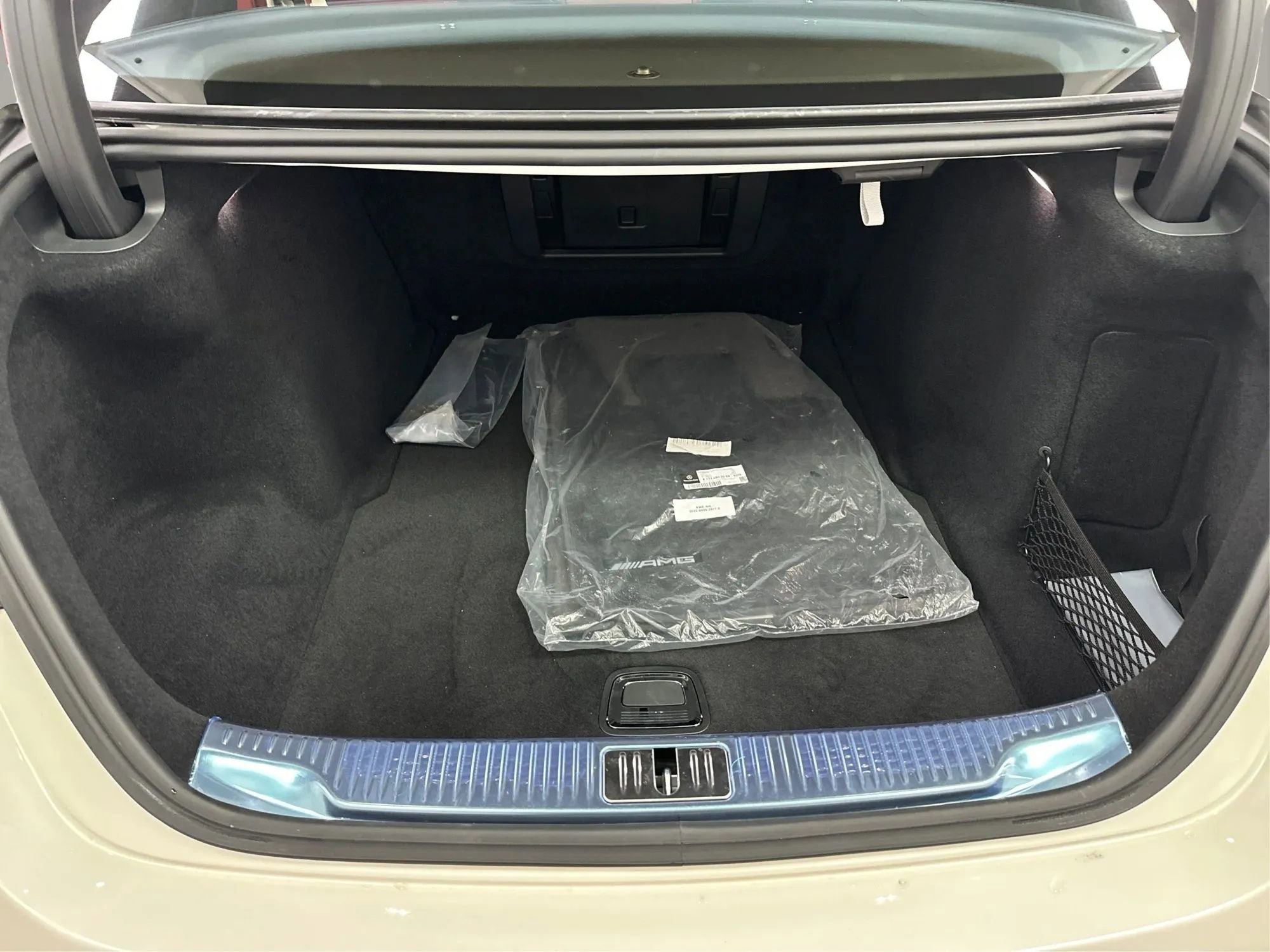 Used 2023 Mercedes-Benz S 580 4MATIC Sedan image 11