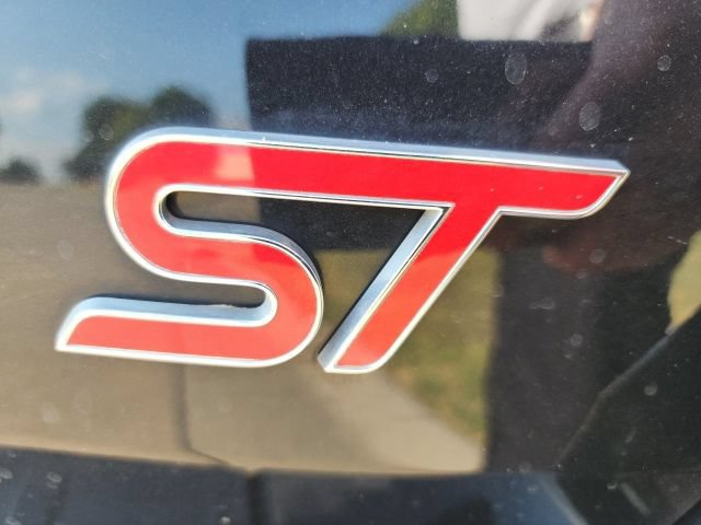 Used 2022 Ford Explorer ST w/ Equipment Group 401A AWD/4WD image 10