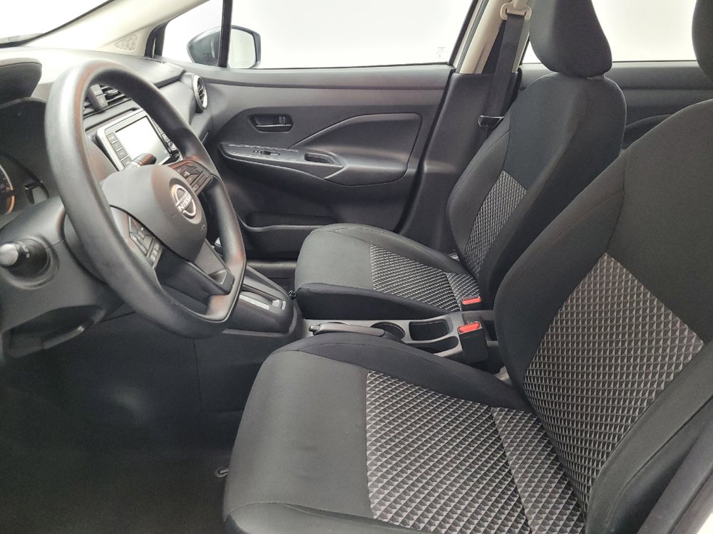 Used 2024 Nissan Versa S FWD image 17